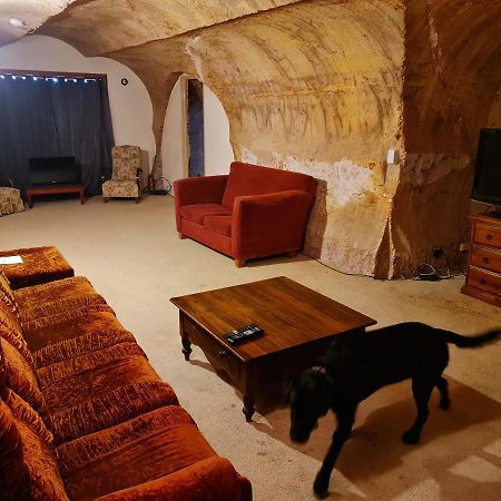 Underwood Court Fresh Dugout- Hosted By Coober Pedy Accommodations Zewnętrze zdjęcie