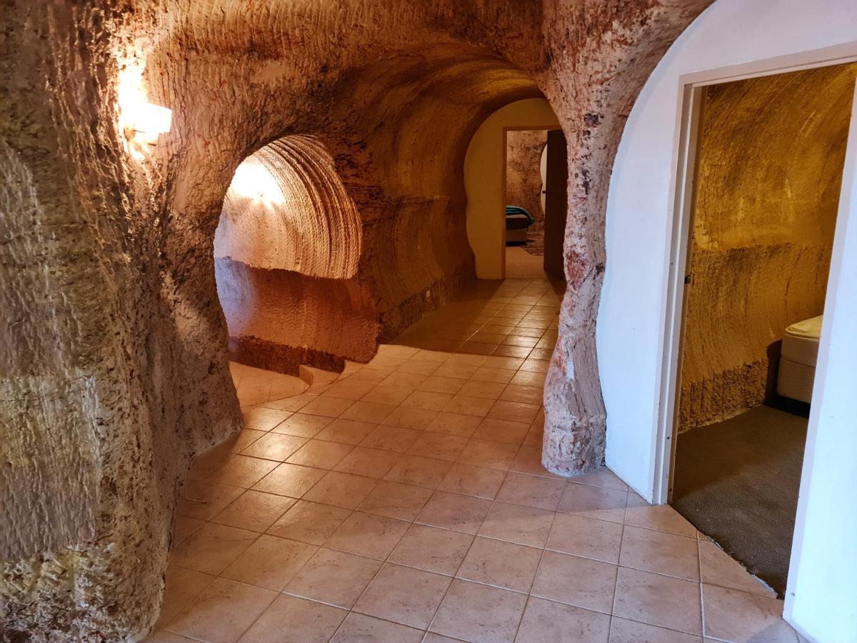 Underwood Court Fresh Dugout- Hosted By Coober Pedy Accommodations Zewnętrze zdjęcie
